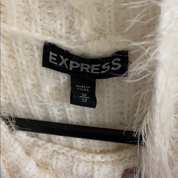 Express Fuzzy neck tank - Picture 3 of 6